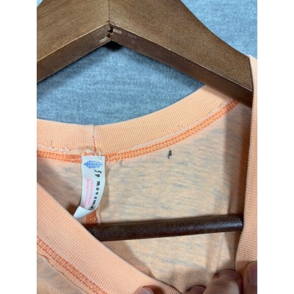 Free People Movement Womens Tank M Peach Sleeveless Top Lightweight‎ Activewear - Picture 4 of 5